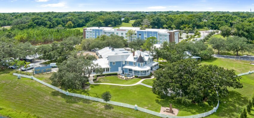 The Highland Manor and Hilton Garden Inn in Apopka are up for sale, according to a commercial real estate website and a Taurus Apopka City Center, LLC representative.