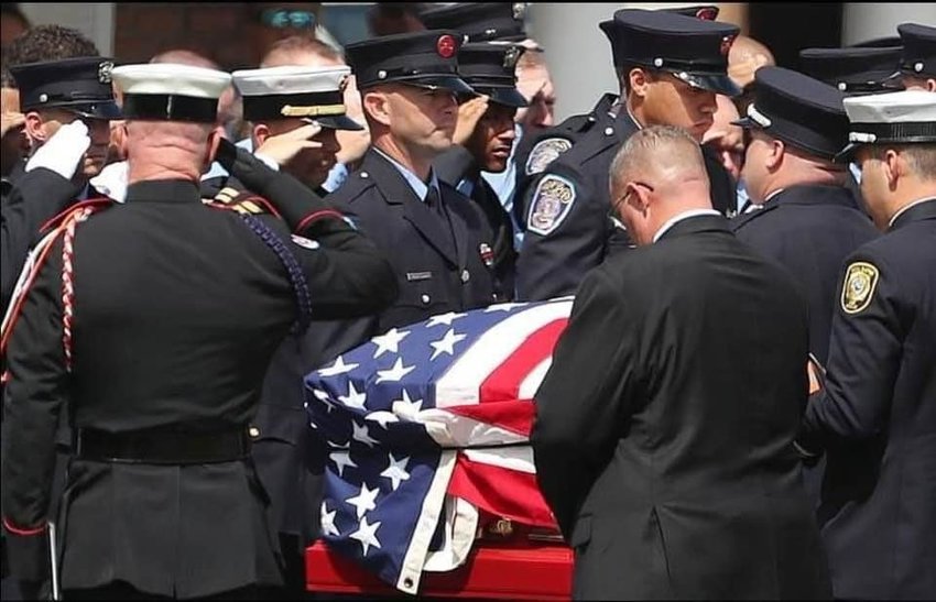 Apopka firefighters lay to rest Austin Duran in 2022
