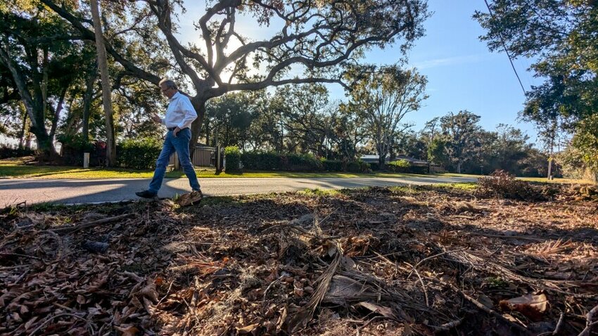 Ned Bowers, one of about 110 homeowners on Lake Ola in northwest Orange County, is worried about rising pollution challenges for the historically clean lake. Earlier this year, Bowers paid for an independent water quality study, which revealed troubling pollution levels in some of the lake's contributing waters.