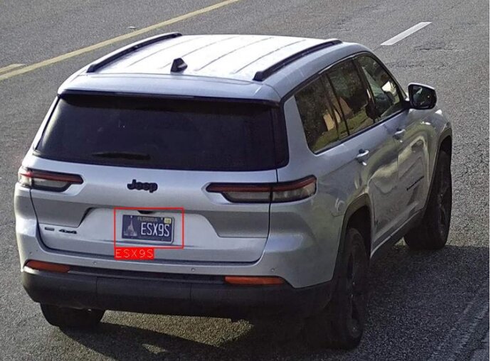 2022 silver Jeep Cherokee bearing Florida license plate  ESX9S