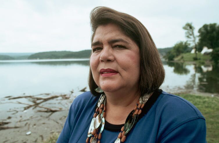 Wilma Mankiller served in the top leadership role of the Cherokee Nation from 1985 to 1995.