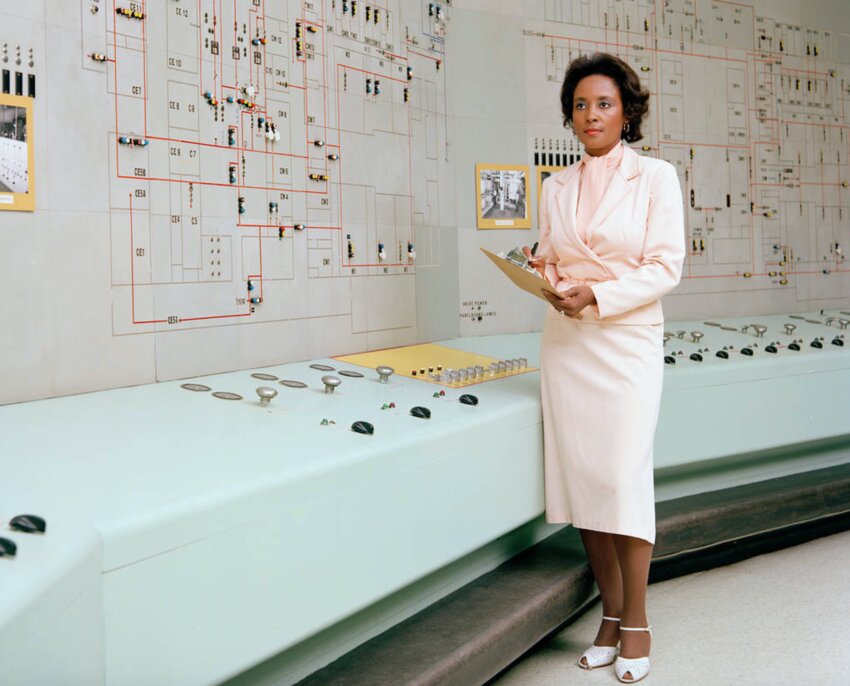 In 1955, Annie Easley began her career as a “human computer,” doing computations for researchers. This involved analyzing problems and doing calculations by hand.