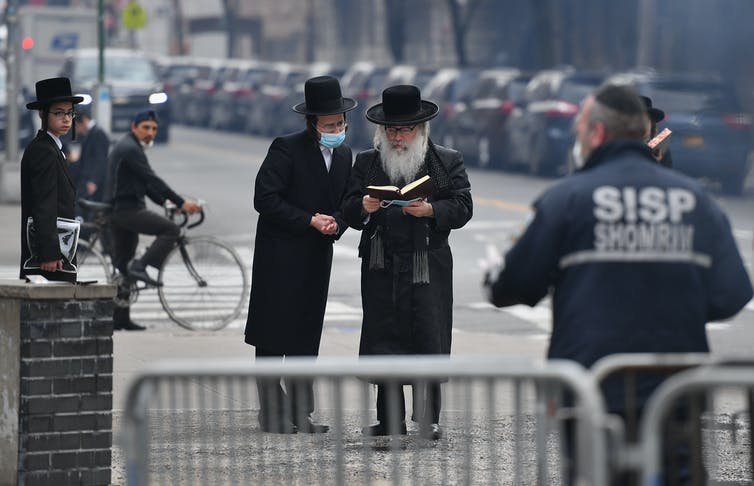 Some members of New York’s ultra-Orthodox Jewish community defied the government’s ban on gathering for Passover and other religious occasions, Brooklyn, April 16, 2020. ANGELA WEISS/AFP via Getty Images