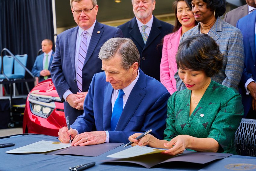 Roy Cooper and CEO of VinFast Global, Le Thi Thu Thuy, signed a memorandum of understanding on Tuesday afternoon bringing VinFast to the Moncure Megasite in Chatham County.