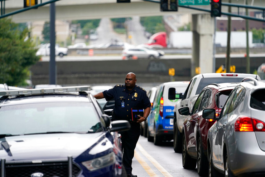 Atlanta Police 2 Killed 1 Shot In Midtown Neighborhood The