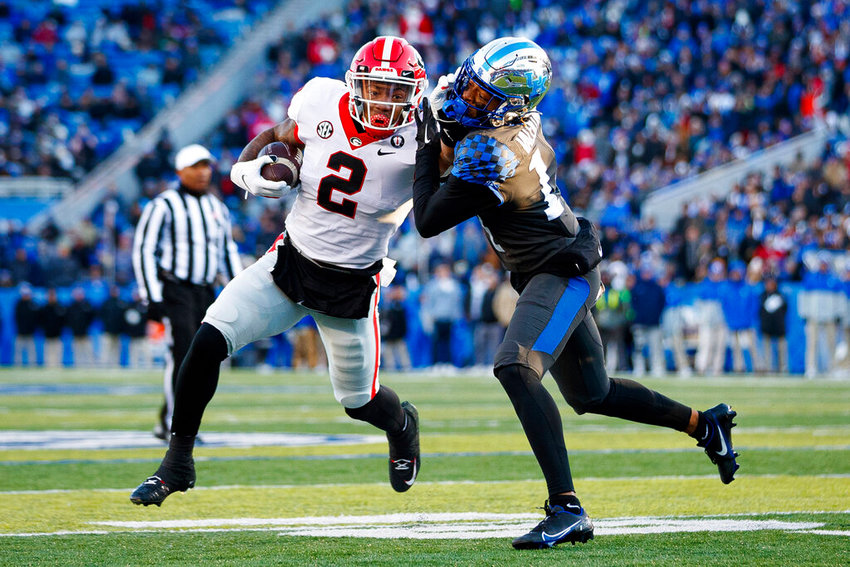 Georgia Edges Kentucky 13-12 in SEC Thriller