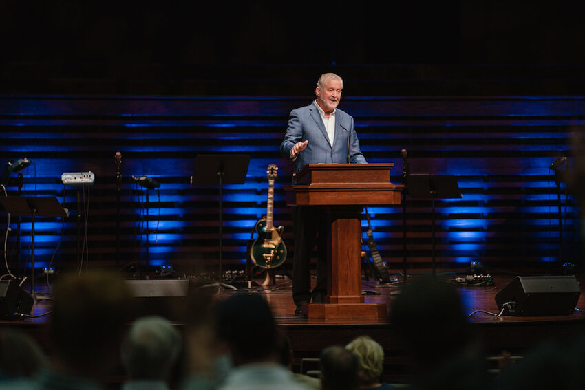 Steve Gaines, senior pastor of Bellevue Baptist Church in Cordova, Tennessee, addresses the Southwestern Seminary community and attendees of the Awakening National Prayer Conference held on the Fort Worth campus, Wednesday, April 18. (SWBTS/Amanda Williams)