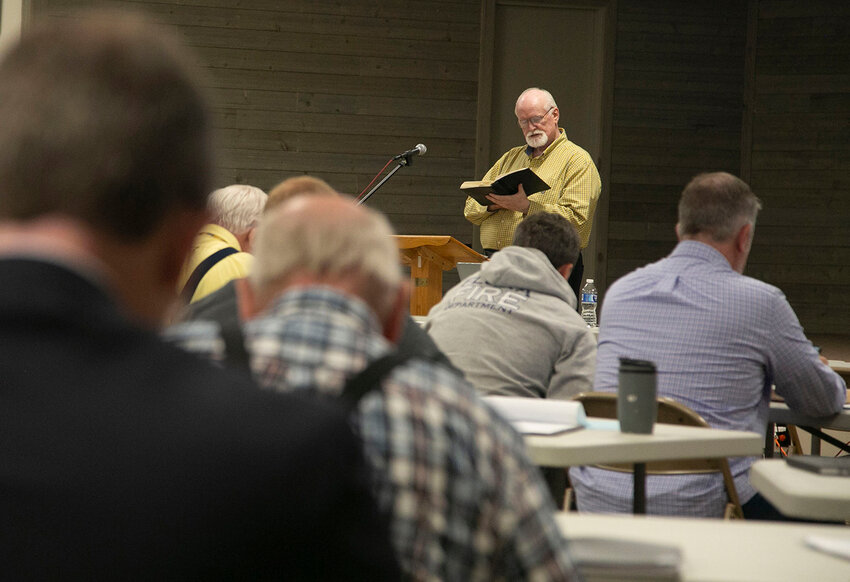 Wayne VanHorn, professor of Christian studies at Mississippi College, leads pastors through a study of the theology of 1 and 2 Samuel during the Preaching Conference. (Baptist Record/Bart Lambright)