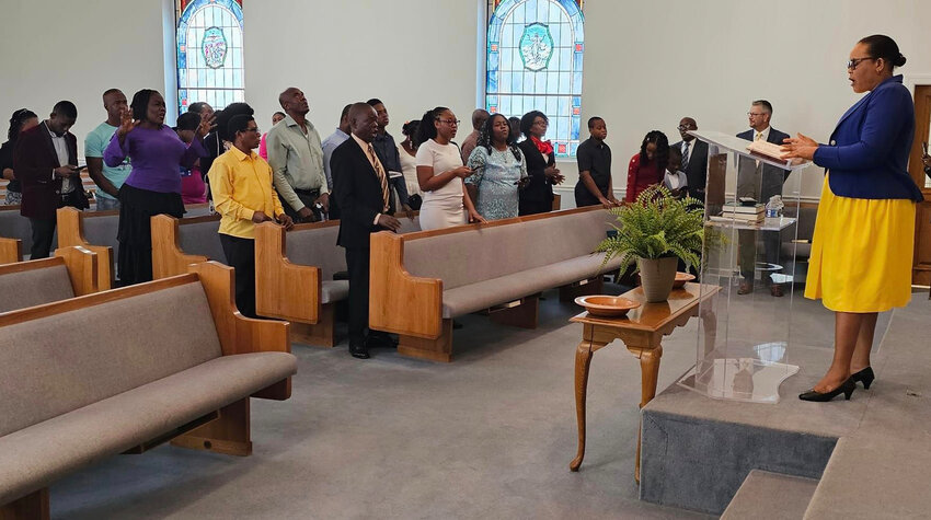 Haitian immigrants worship during a Creole-language worship service at Eastside Baptist Church in Claxton, Ga. (Photo/Tattnall-Evans Baptist Association via Facebook)