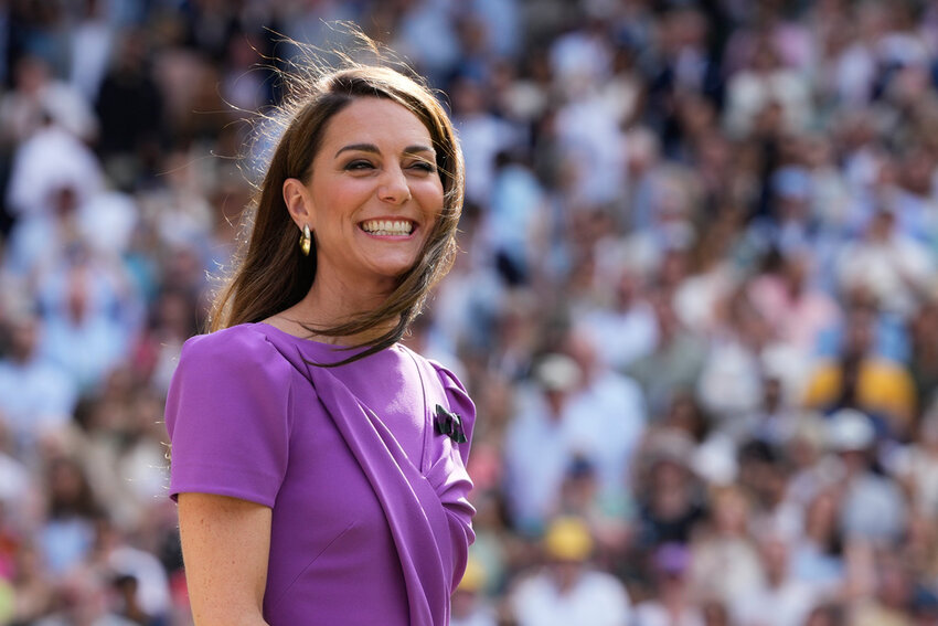 Britain's Kate, Princess of Wales waits to present the trophy to Carlos Alcaraz of Spain at the Wimbledon tennis championships in London, July 14, 2024. (AP Photo/Kirsty Wigglesworth, File)