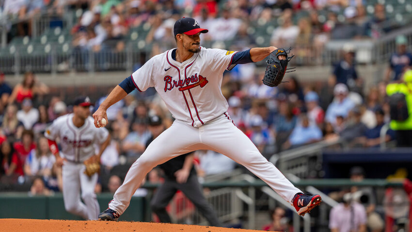 Atlanta Braves pitcher Charlie Morton throws in the first inning of a baseball game against the Kansas City Royals, Sunday, Sept. 29, 2024, in Atlanta. (AP Photo/Jason Allen)