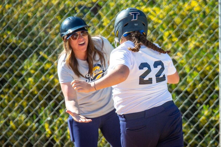 Holly Pacini coached softball at a small Christian school in Santa Clarita, California. (Photo/courtesy Holly Pacini via NAMB)