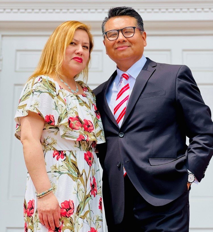 Pastor Javier Chavez and his wife, Noelia, have been married for 21 years and have four children, Joshua, Abigail, Vania, and Nethanael.