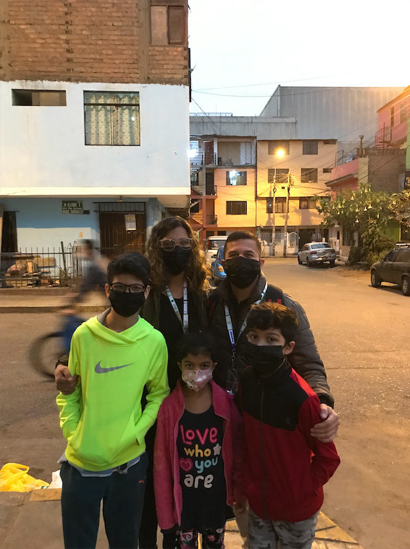 Pastor Deiser and his family on the streets of Surquillo, a district in Lima, Peru where they are planting Iglesia Gracia Y Verdad (Grace and Truth Church).