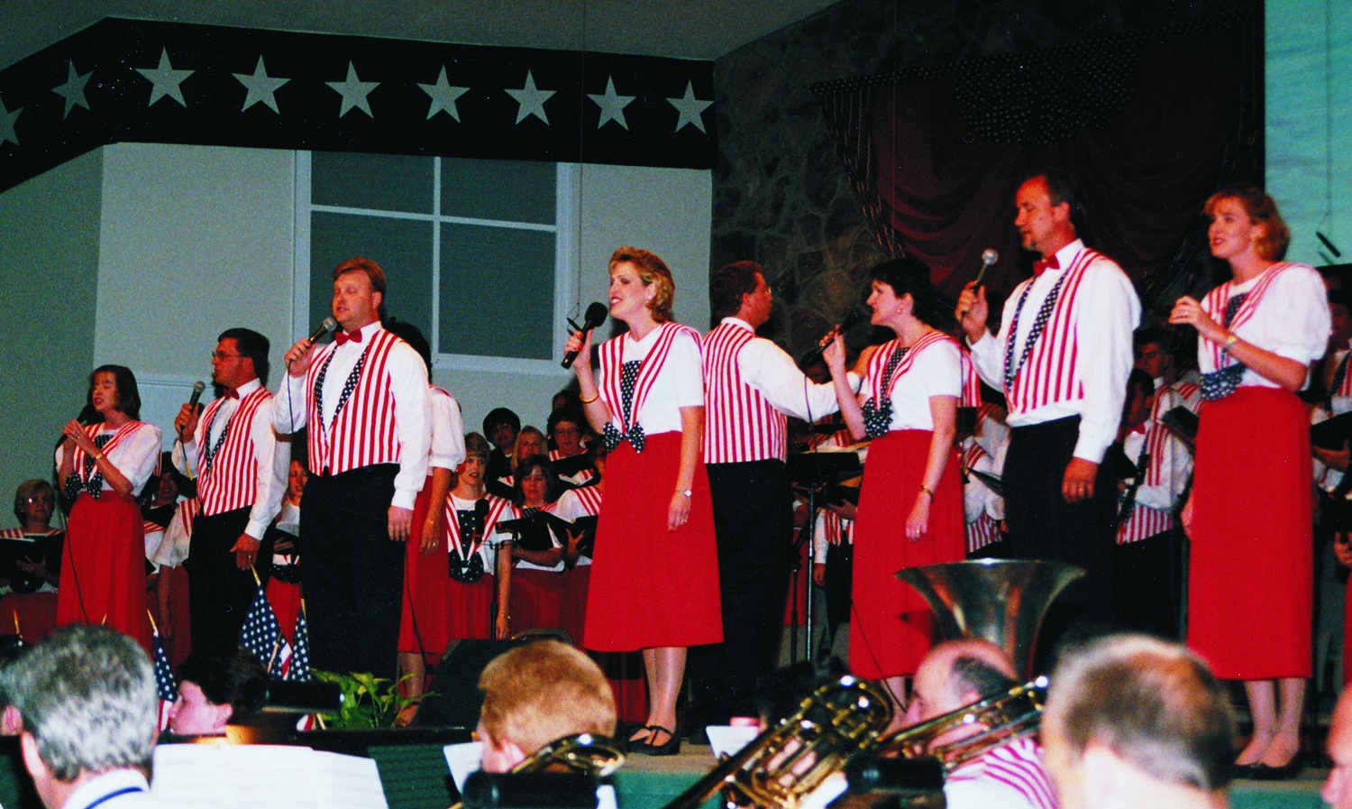 Singers in patriotic outfits lead worship at Hebron Baptist Church in Dacula, Ga., during a service in 1991. The church celebrated its 180th anniversary this past Sunday. (Photo/Hebron Baptist Church)