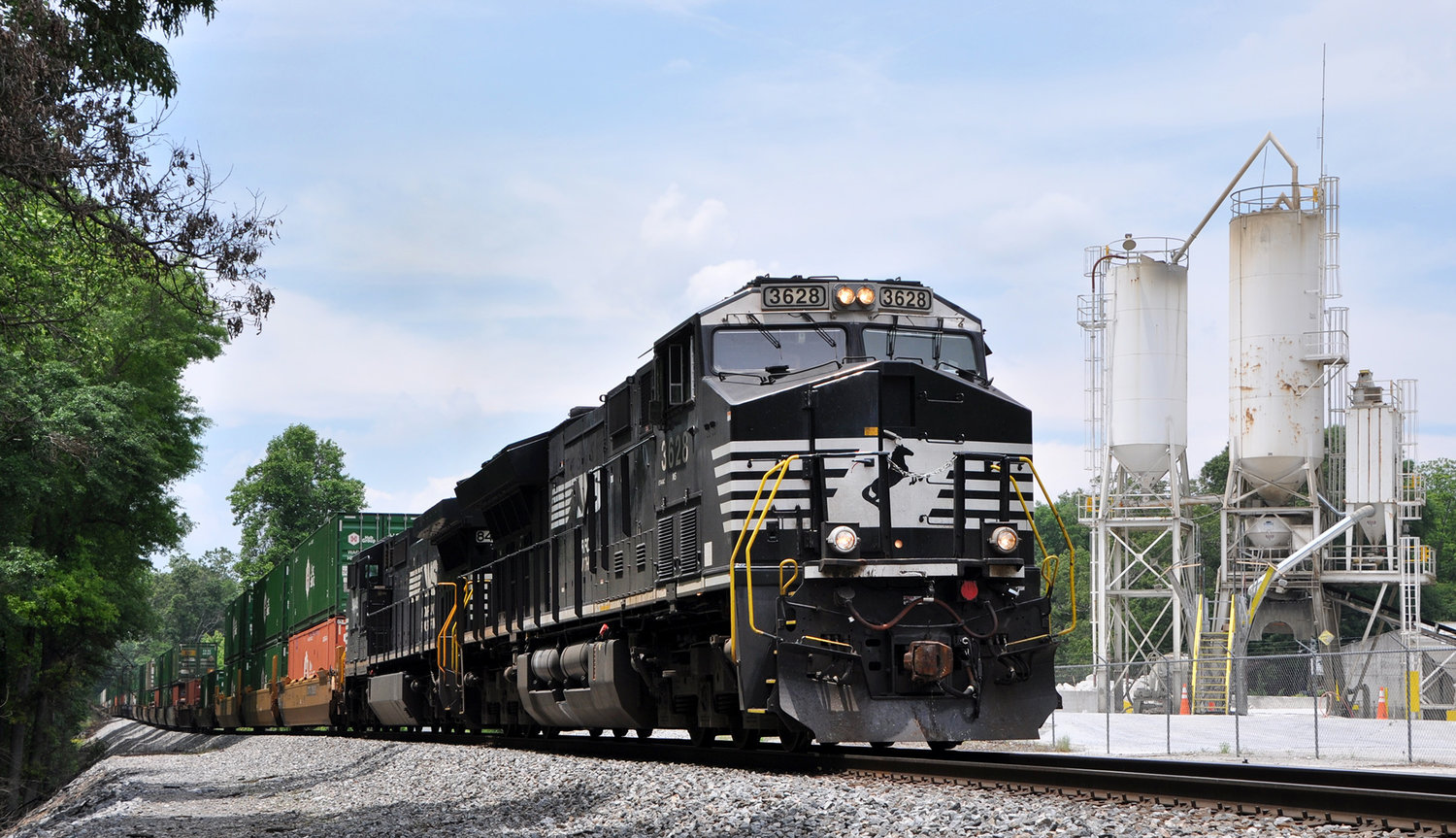 A Norfolk Southern intermodal train rolls through Dallas, Ga., May 20, 2018. (Christian Index/Henry Durand. File)