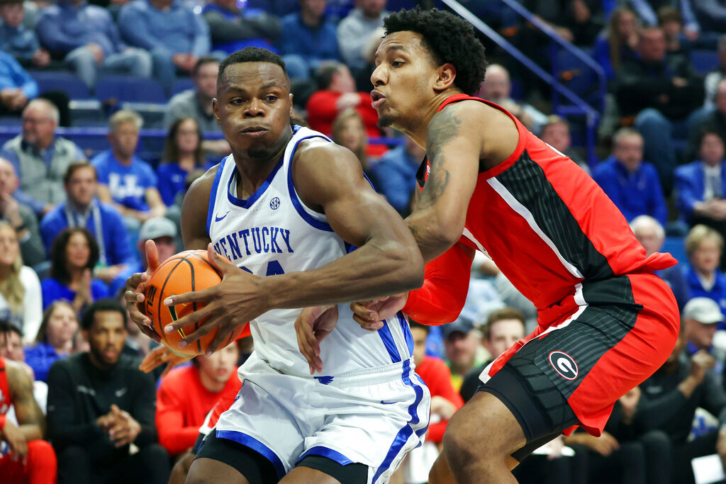 Despite Dominate First Half, Georgia Loses To Kentucky 37 In 85-71 ...