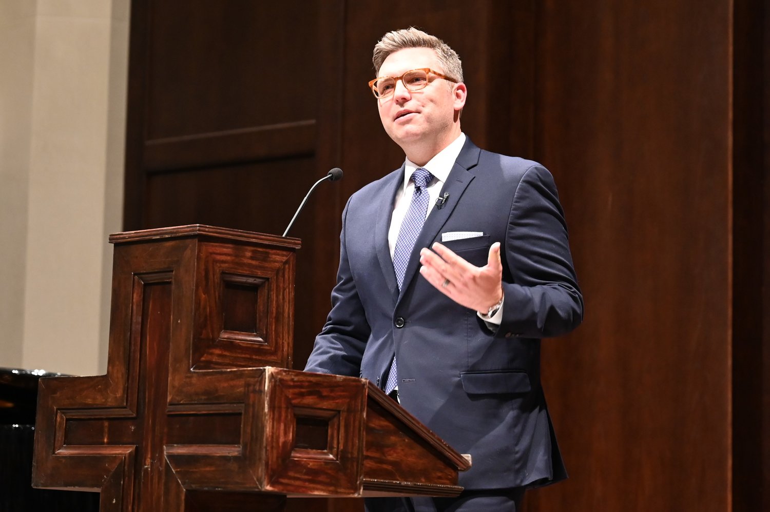Brent Leatherwood, president of the Ethics and Religious Liberty Commission, speaks at an installation service on Monday, March 20, 2023. (Index/Roger Alford)