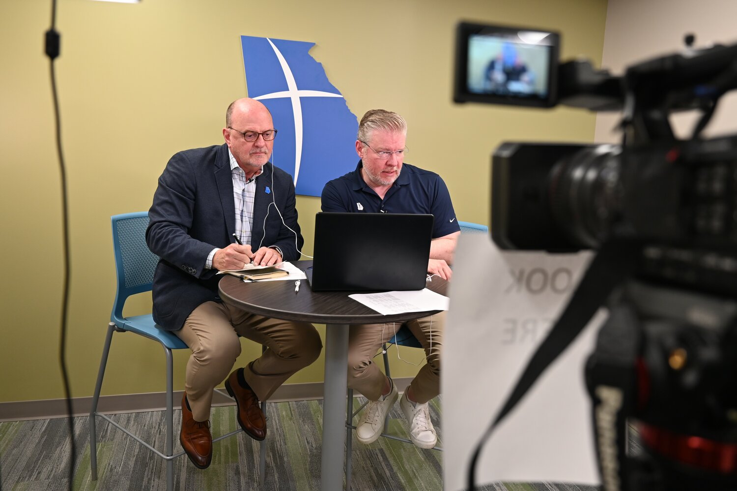 Georgia Baptist Mission Board Executive Director W. Thomas Hammond Jr., left, and communications director Scott Smith, prepare for an online prayer event on behalf of the SBC annual meeting. (Index/Roger Alford)