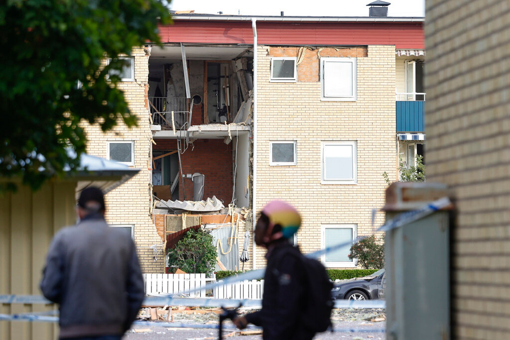 In Sweden, 2 Explosions Reportedly Connected To A Gang Feud Leave 3 ...