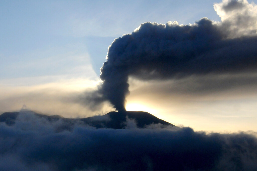 Mount Marapi spews volcanic ash in Agam, West Sumatra, Indonesia, Tuesday, Dec. 5, 2023. (AP Photo/Ardhy Fernando)