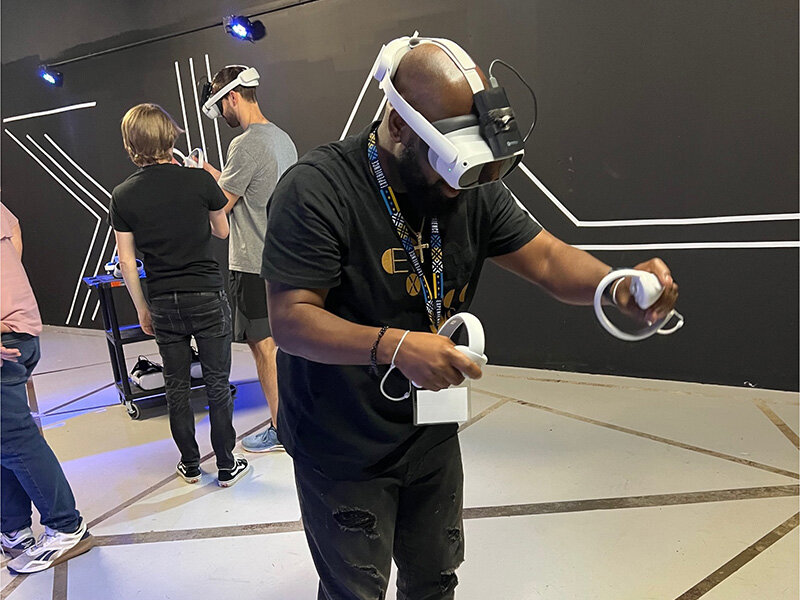 Jeff Wallace, chief strategic officer for the Student Leadership University Team, engages his peers in a virtual reality game during a culture and context session at the Experience Conference hosted by Lifeway in Nashville, Tenn. (Phot/Lifeway Students)