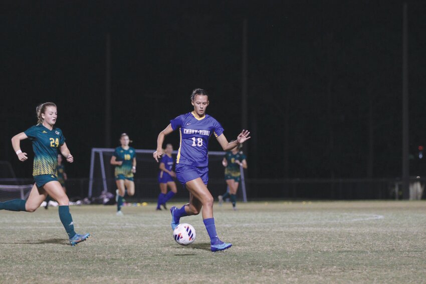 Former St. Johns Country Day School soccer star Lauryn Mateo was named Sunshine State Conference championship tournament Most Outstanding Player as a freshman forward for Embry Riddle Aeronautical University as the team heads into the NCAA Div II championship tournament.