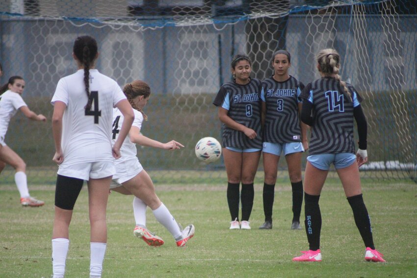 Class 4A defending champion Bishop Moore got one last penalty kick in their 3-1 loss to St. Johns Country Day School, but the kick went wide and Spartans completed a 5-1-1 week-long streak against a handful of top USA-ranked teams.