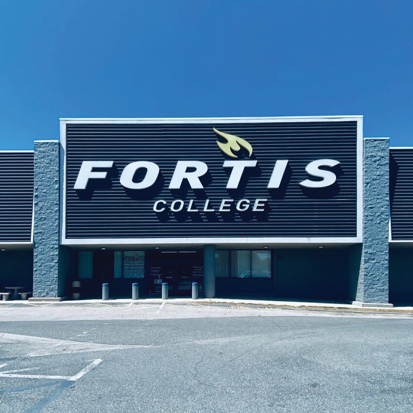Fortis College will participate in the American Dental Association Foundation&rsquo;s &ldquo;Give Kids A Smile&rdquo; program by offering free dental care to youth on Feb. 2 from noon to 4 p.m.