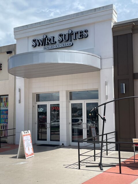 Swirl Suites is located at 1910 Wells Rd #C02 at the Orange Park Mall