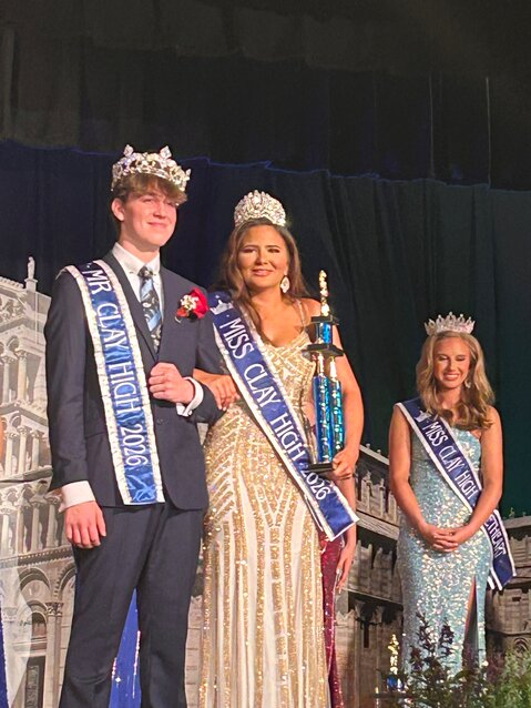 Cameron Carroll and Khloe Burke