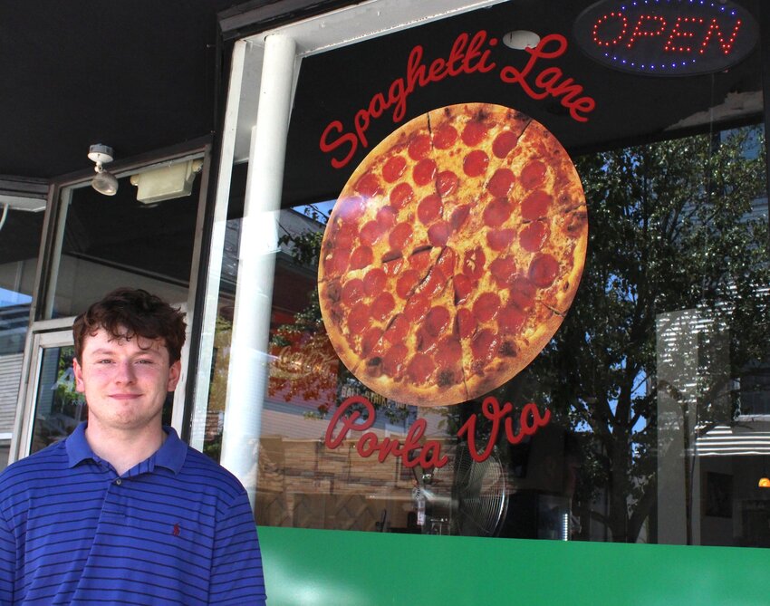 From 'Spaghetti Lane' to pizza on Main...Main Street in Warren