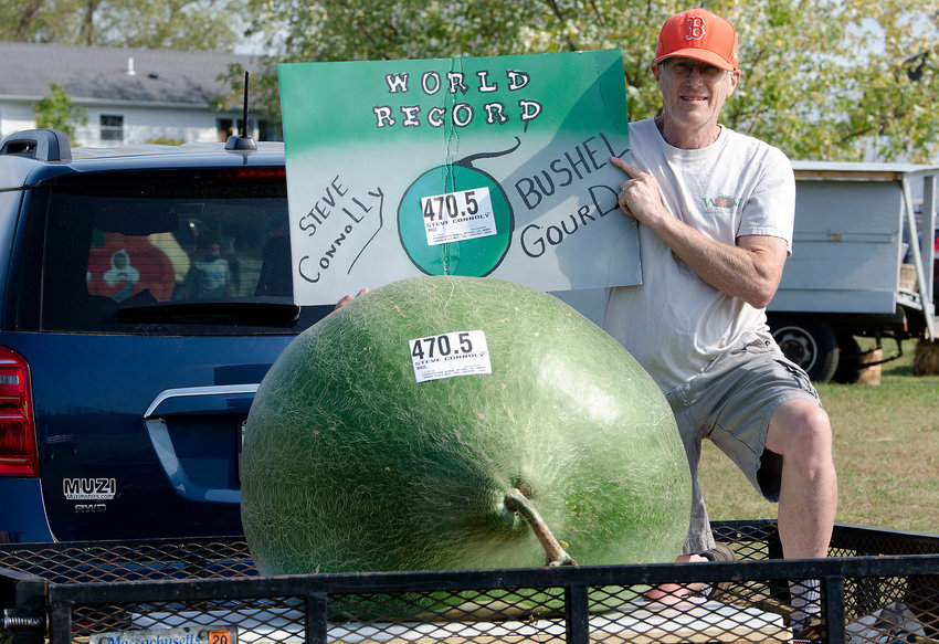 Steve Connolly with his world record bushel gourd, which weighed in at 470.5 pounds and crushed the prior record by over 100 pounds at last year&rsquo;s weigh-off.
