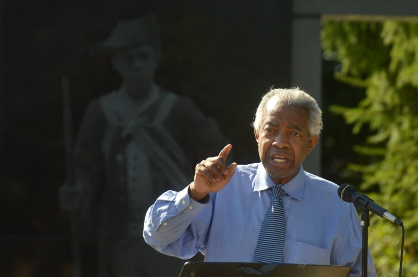 &ldquo;An apology to the people of color formally from the state is in order,&rdquo; Ray Rickman told those gathered for the annual commemoration service for the 1st Rhode Island Regiment &mdash; also known as the &ldquo;Black Regiment&rdquo; &mdash; at Patriots Park on Sunday.