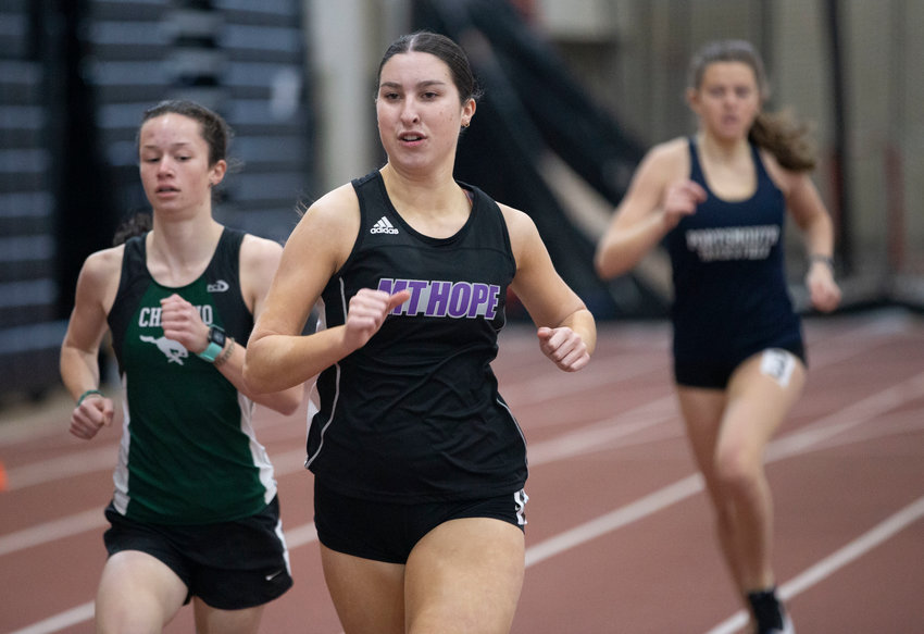 Emma Serbst placed eighth in the 600-meter run.