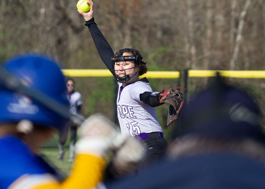 Reily Amaral pitched a gem against North Providence, striking out 10 and scattering just 5 hits, allowing no walks and no runs. Offensively she belted 3 hits with 2 doubles for 3 RBI and scored 3 runs.