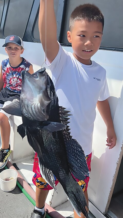 Full limits of black sea bass and summer flounder (fluke) from youth and adult anglers on the Frances Fleet party boat this weekend.
