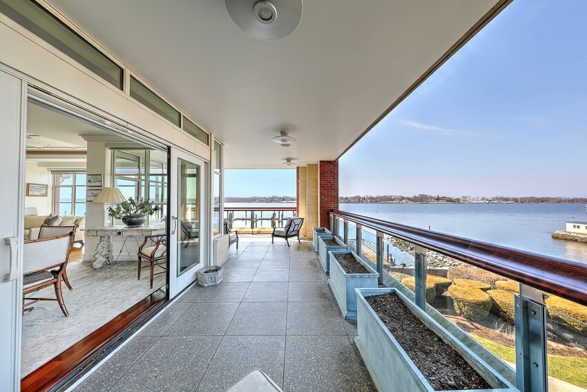 Overlooking Bristol Harbor, the unit fetched the fourth-highest price for a sale ever Stone Harbour.