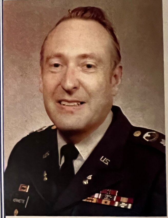 The late Robert E. Vermette, who passed away on Dec. 27, 2019, retired from the United States Army after attaining the rank of Lieutenant Colonel.