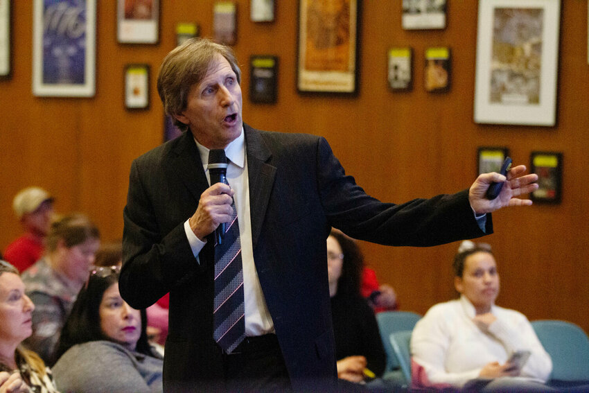 Outgoing superintendent Peter Sanchioni
