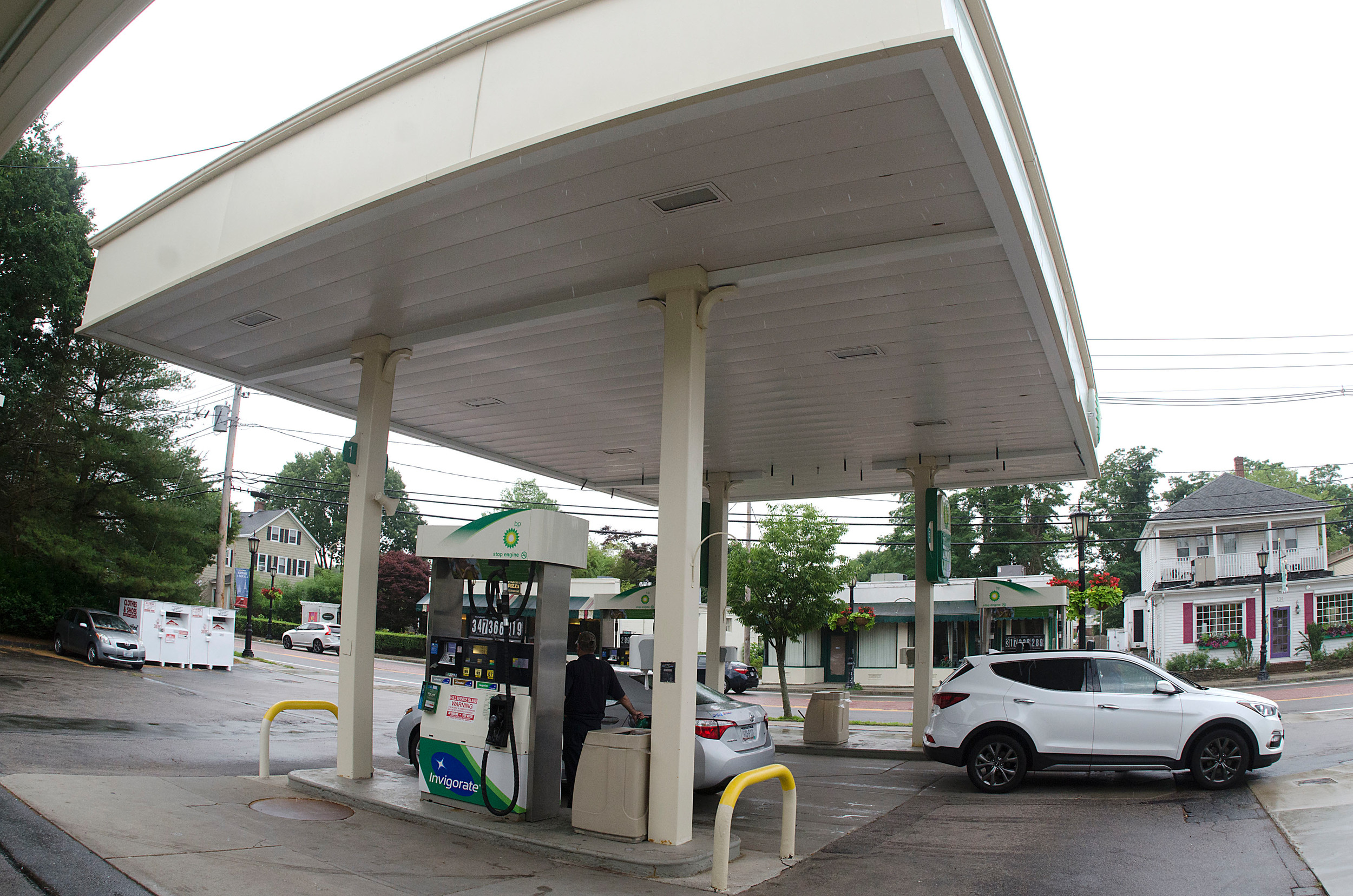 There is a proposal to build a restaurant where the BP gas station was located.