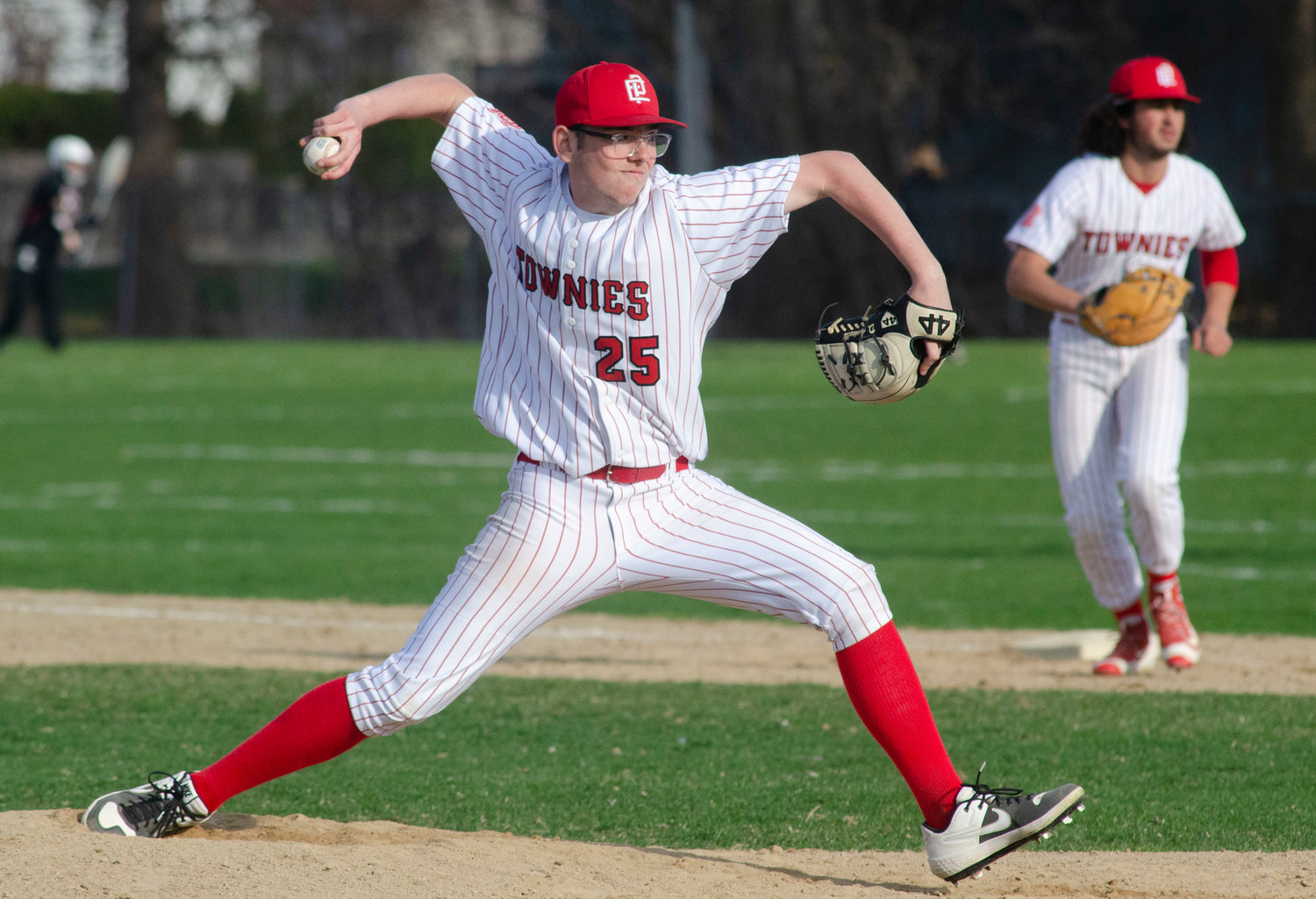 Pitcher Dylan Annicelli rears back to make a pitch during the Townies game at Barrington on Wednesday.