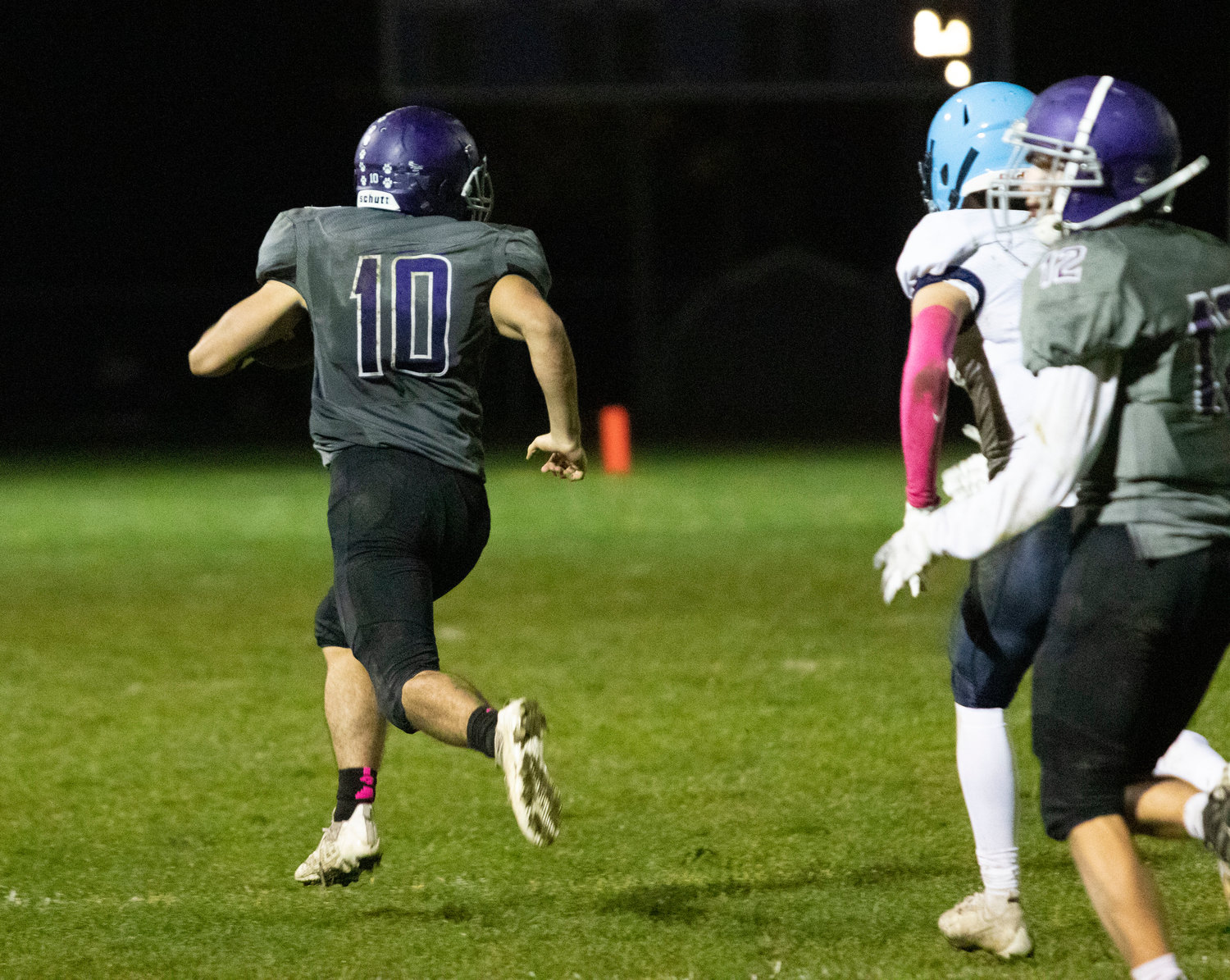 Senior running back Ben Colouro catches a screen pass from quarterback Riley Howland and runs 78-yards for a touchdown to give the Mt. Hope a chance to tie the game.