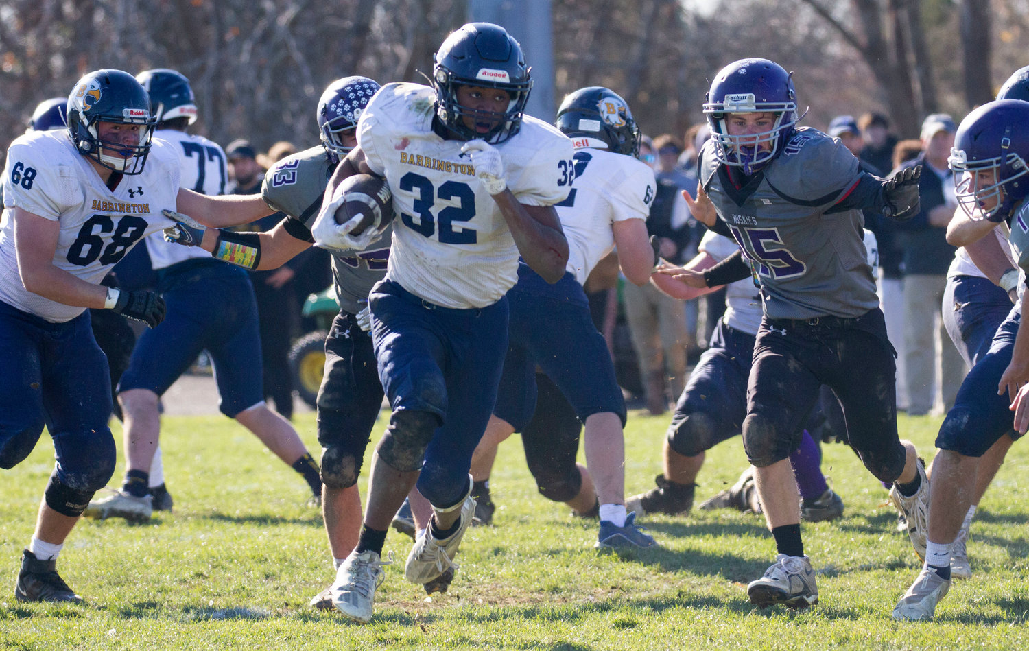 Eagles running back Payton Murphy rambles for a touchdown in the second quarter.