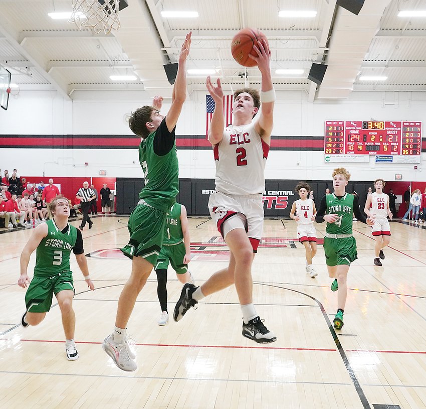 ELC&rsquo;s Owen Larson had 20 of his game-high 43 points in the first half against Storm Lake last Friday. The junior guard also set the school record in field goals made in a game with 16.  Photo by David Swartz