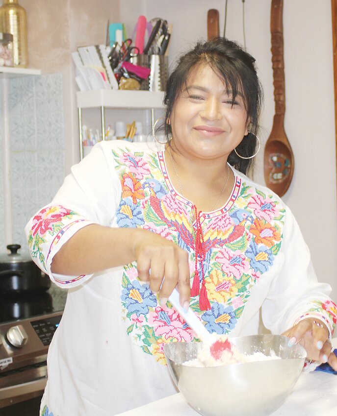 Amalia Ocallan, a/k/a Dalia Galicia, of Estherville, bakes up a storm with her business, Pasteles mis Suenos.