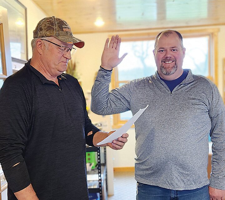 Emmet County Conservation Board President Kim Swanson swore in Matt Reineke as new board director at the board’s Thursday, May 2 meeting.