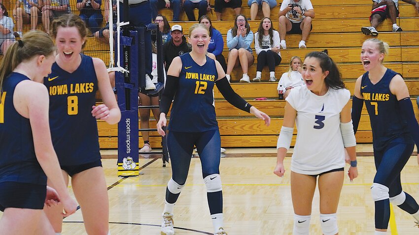 The Iowa Lakes Volleyball Team celebrates a point during play against DMACC on Wednesday, Sept. 4. From left are Kenzie Lee, Morgan Wigg, Kajsa Bates, Lorin Turkdogan, and Jordan Grimes.