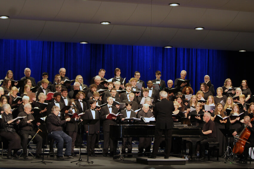 Tim Schumacher directed the mass choir. D.J. Gommels accompanied on piano, and Randy Nelson played cello.