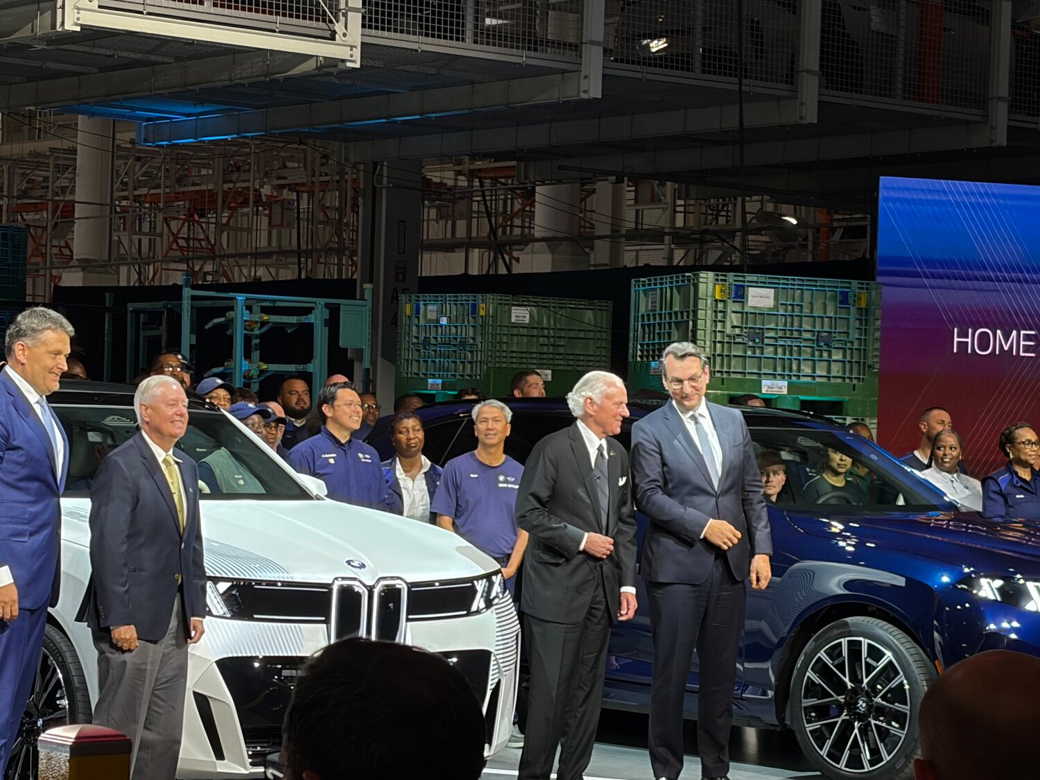 BMW Unveils Next Generation of Its X5 - Columbia Business Monthly